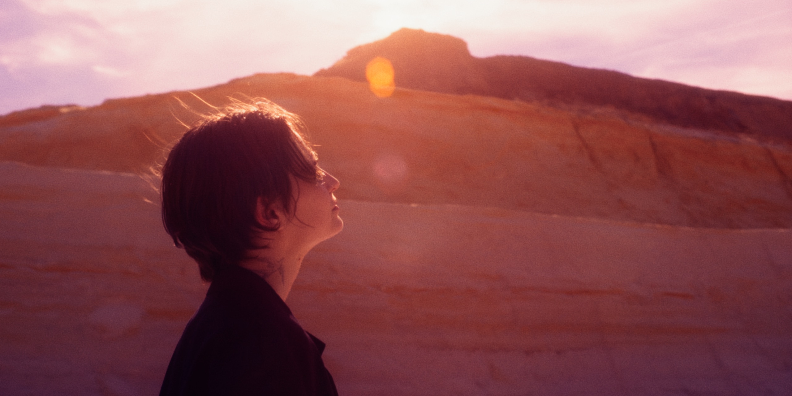 Christine and the Queens – Rentrer chez moi — still 3