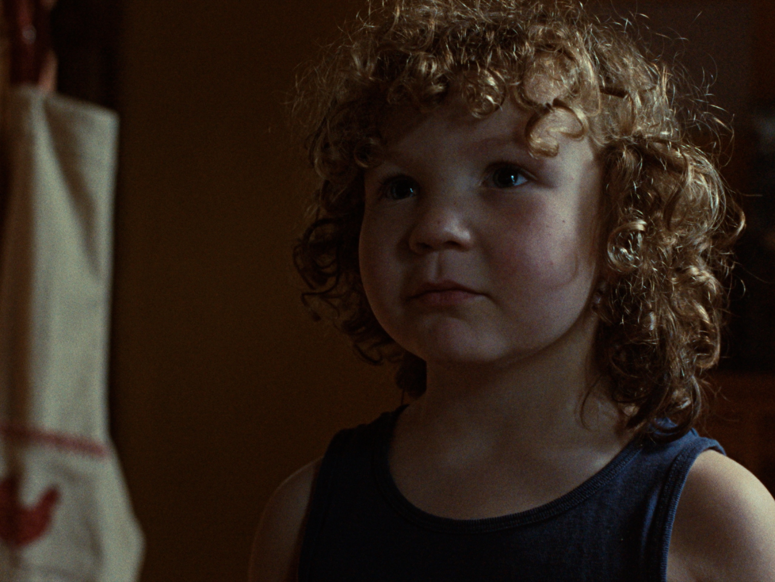 La Poule Noire — still 9